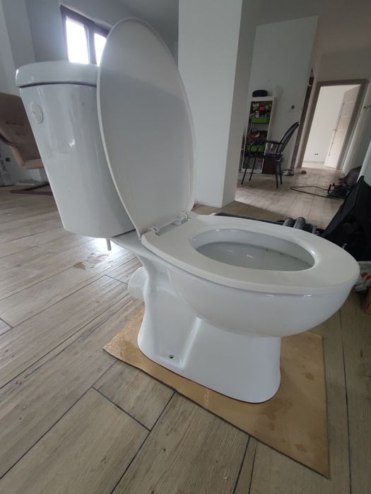 Sedes z deską .Porcelana.