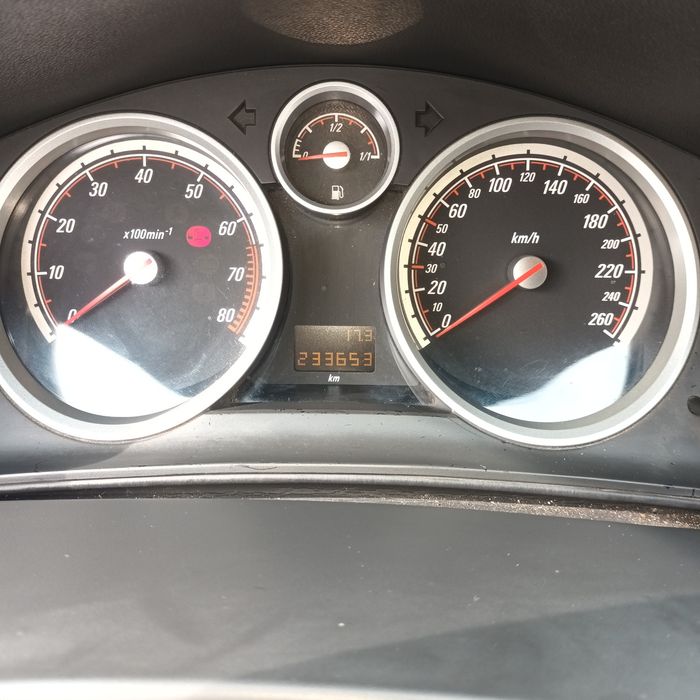 Opel Astra h gtc 1.4 gasolina 2009