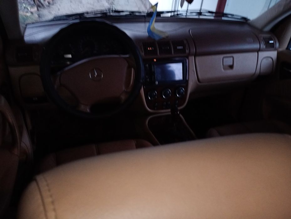 Продам автомобіль Мл 270