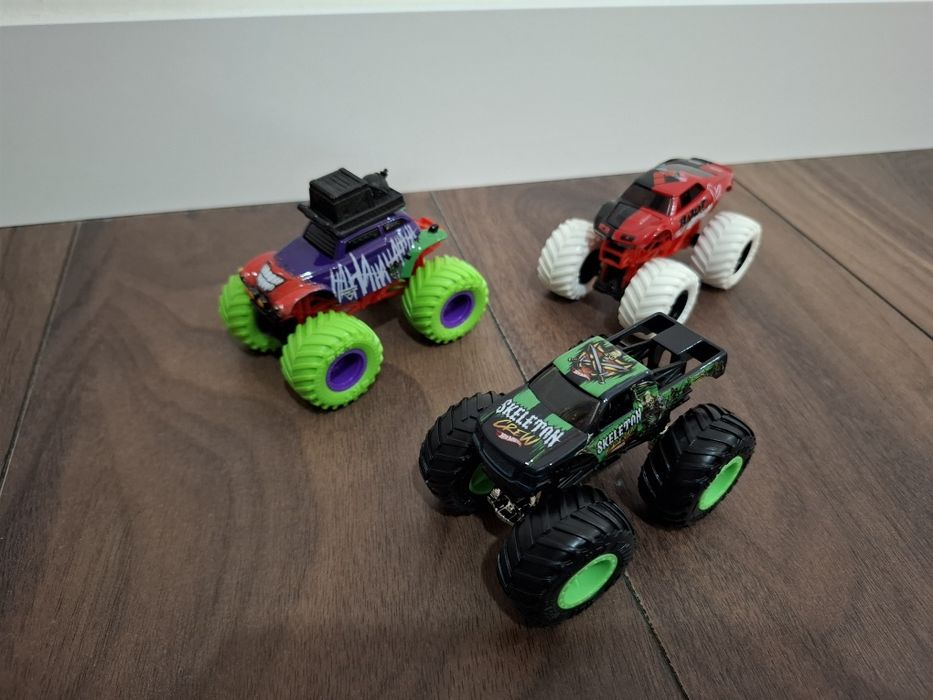 Monster Jam Trucks