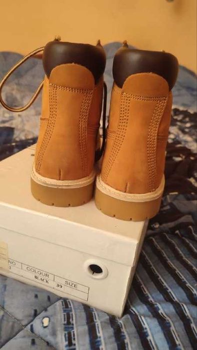 черевики шкіряні, 39 р, нові