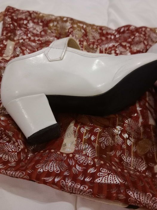 sapatos menina (sevilhanas / disfarce de enfermeira)