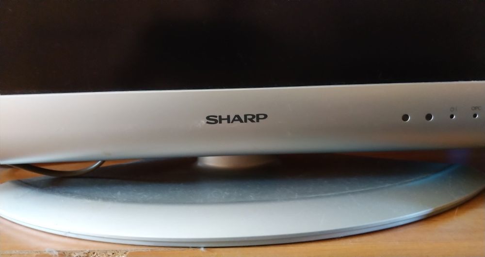 LCD SHARP 20 led