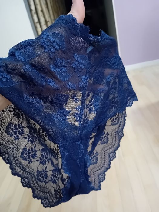 Figi majtki damskie Nowe M
