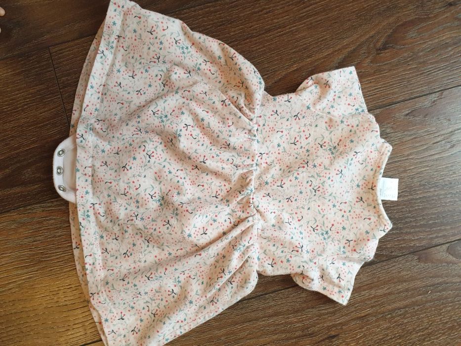 Sukienka h&m sukienkobody 56 w kwiaty