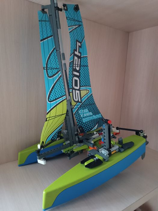 Лего. Lego Technic Катамаран