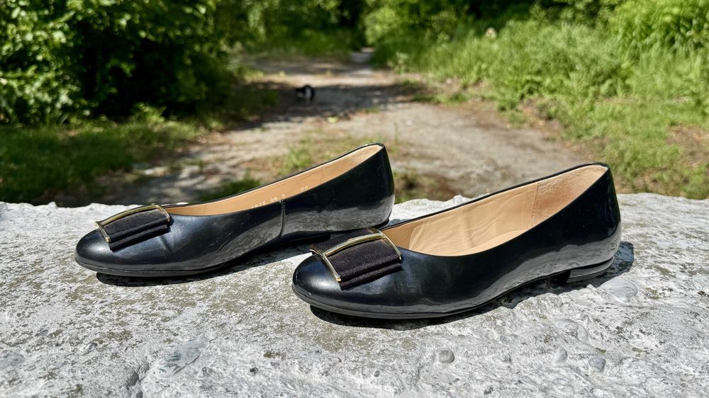 Жіночі шкіряні балетки, туфлі Hogl