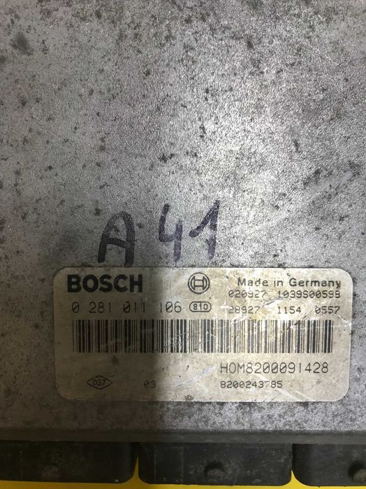 Блок управління двигуном  Renault Master 2.2 0281011106 8200091428