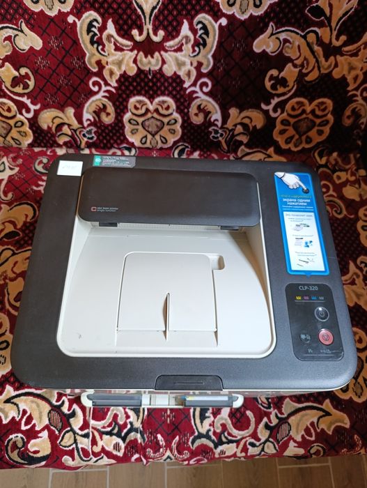 Лазерний принтер SAMSUNG CLP-320.