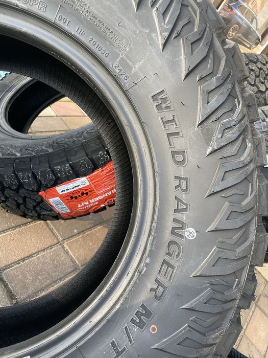 грязева болотна резина колеса 285/75 R16 Toyota Nissan Ford уаз MT