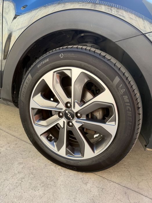 Kia Stonic 2022 - revisões todas na Kia tendo mais 2 anos e meio de garantia da marca