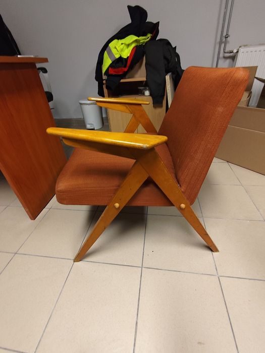 Fotele, krzesła, stolik vintage PRL