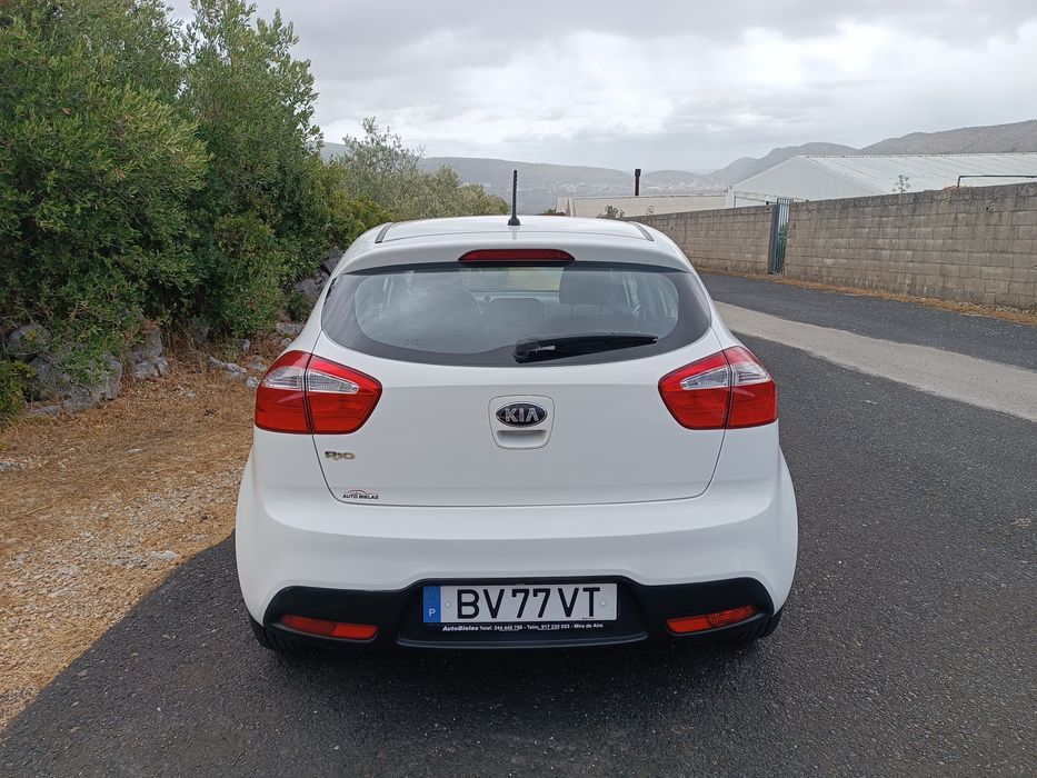 Kia Rio 1.2 gasolina