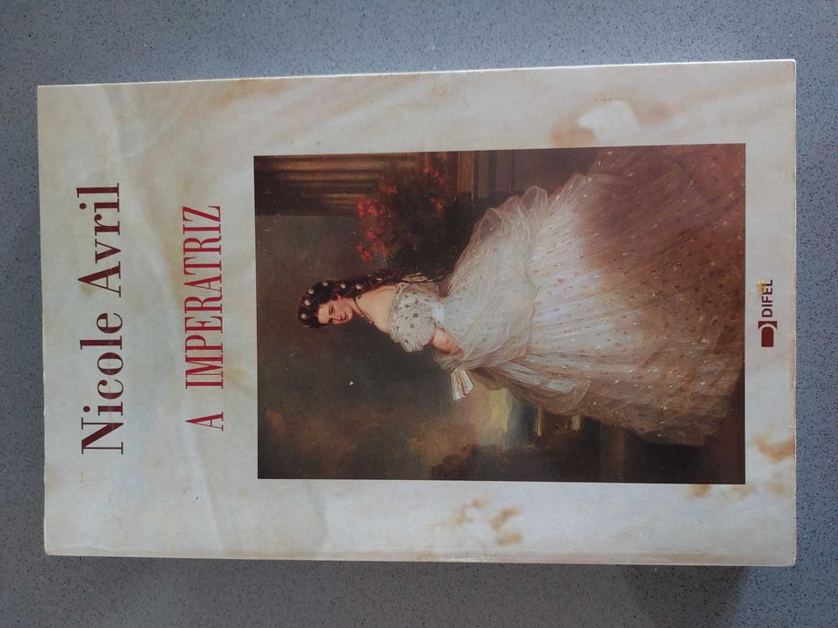 Nicole Avril - A Imperatriz (PORTES GRÁTIS)