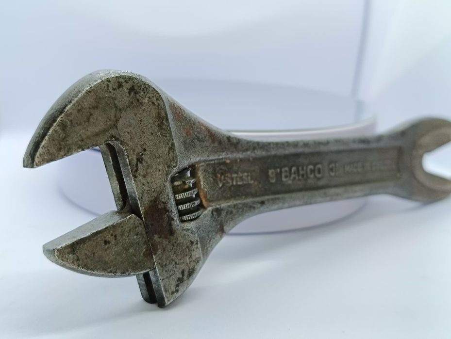 Klucz nastawny, stary, Szwecja, unikat