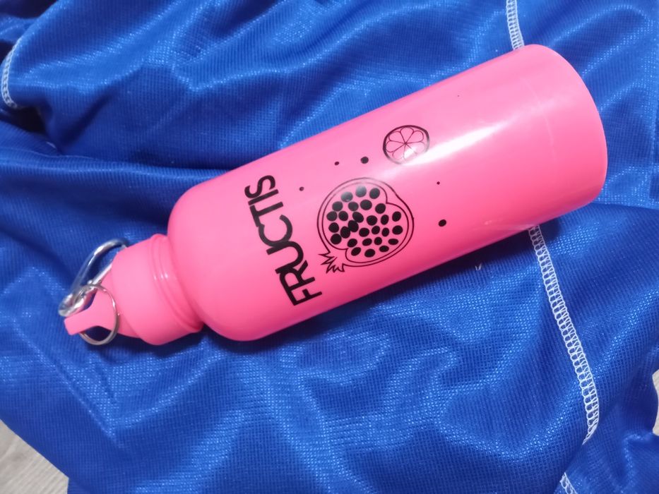 Бутылка для воды новая