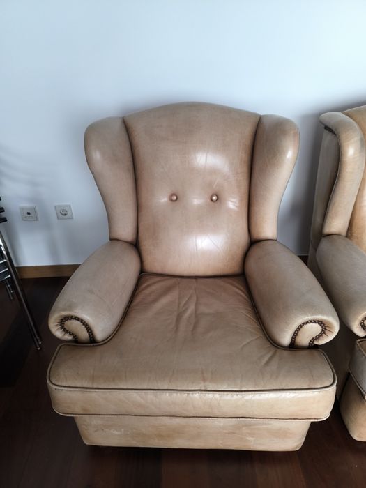 Poltronas de couro