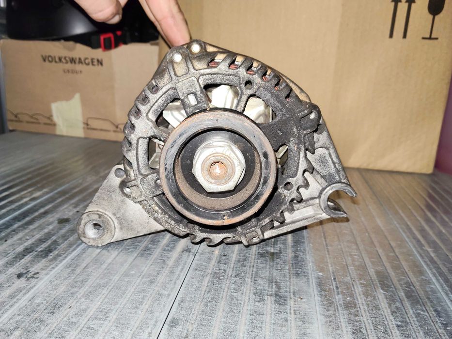 Alternador Peugeot 106 1.5 Diesel