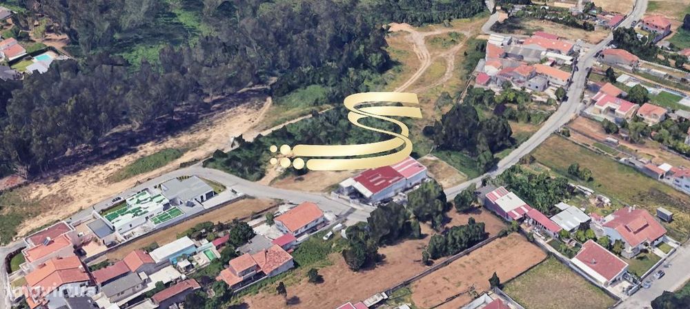 Terreno com Viabilidade de Construção entre Anta e Silvalde Espinho