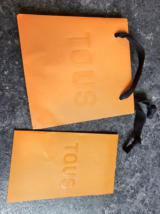 Koperta na biżuterię i torebka prezentowa firmy Tous