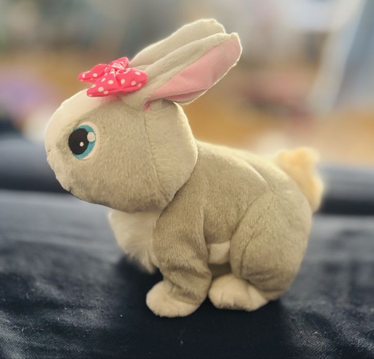 Peluche Coelha cinza e branco431548639175004161
