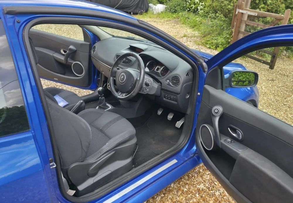 RENAULT Clio 3 RS SPORT 197CV F4R PARA PEÇAS