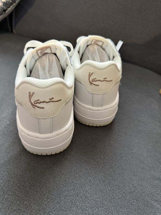 Sneakersy Karl białe