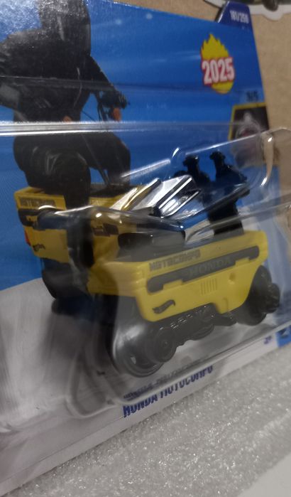 Honda motocampo hot wheels