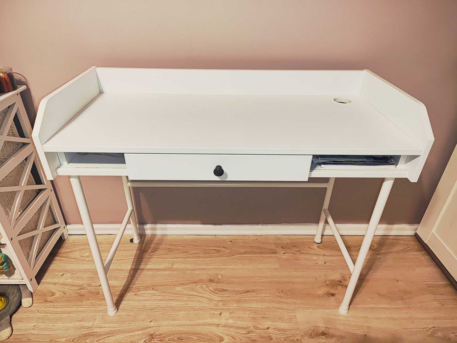 Biurko Ikea HAUGA 100x45cm