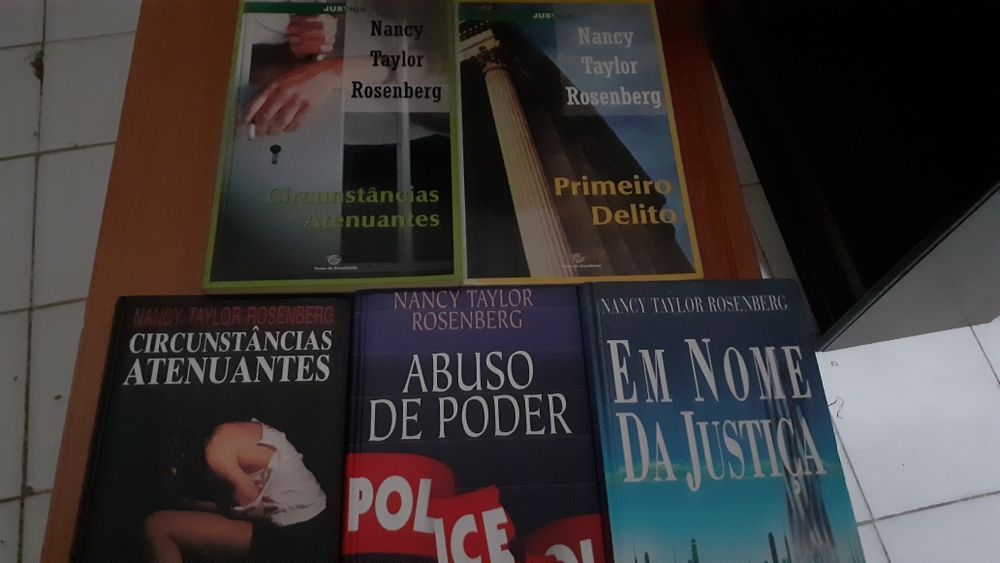 John Grisham / Nancy Taylor Rosenberg/ Scott Turow/David Morrell