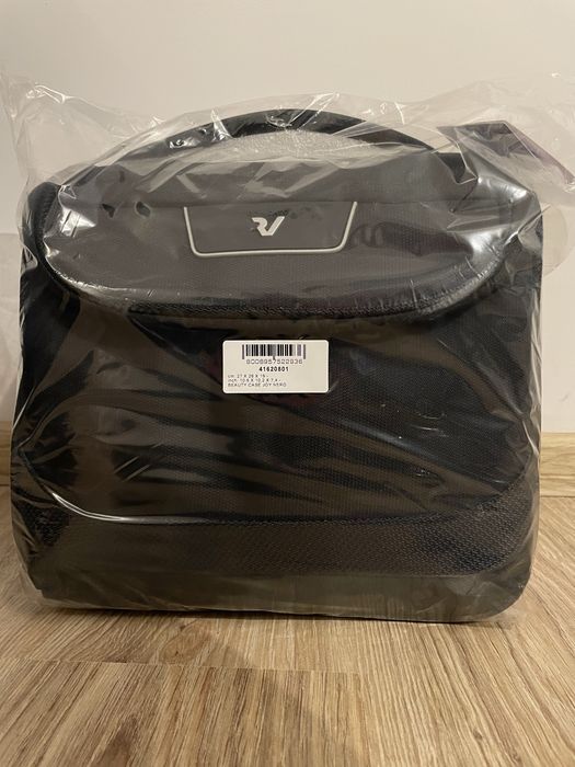 Kuferek podróżny kosmetyczka Roncato