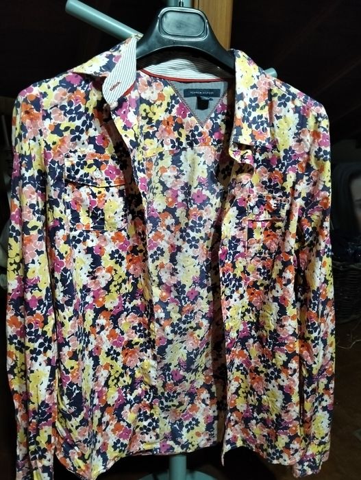 Camiseiro Senhora Tommy Hilfiger tam.  M/L