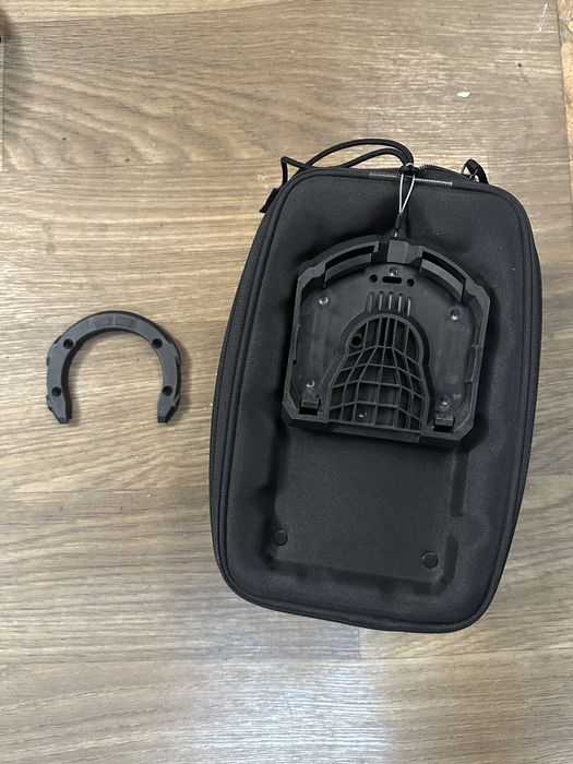 Мотосумка на бак sw-motech