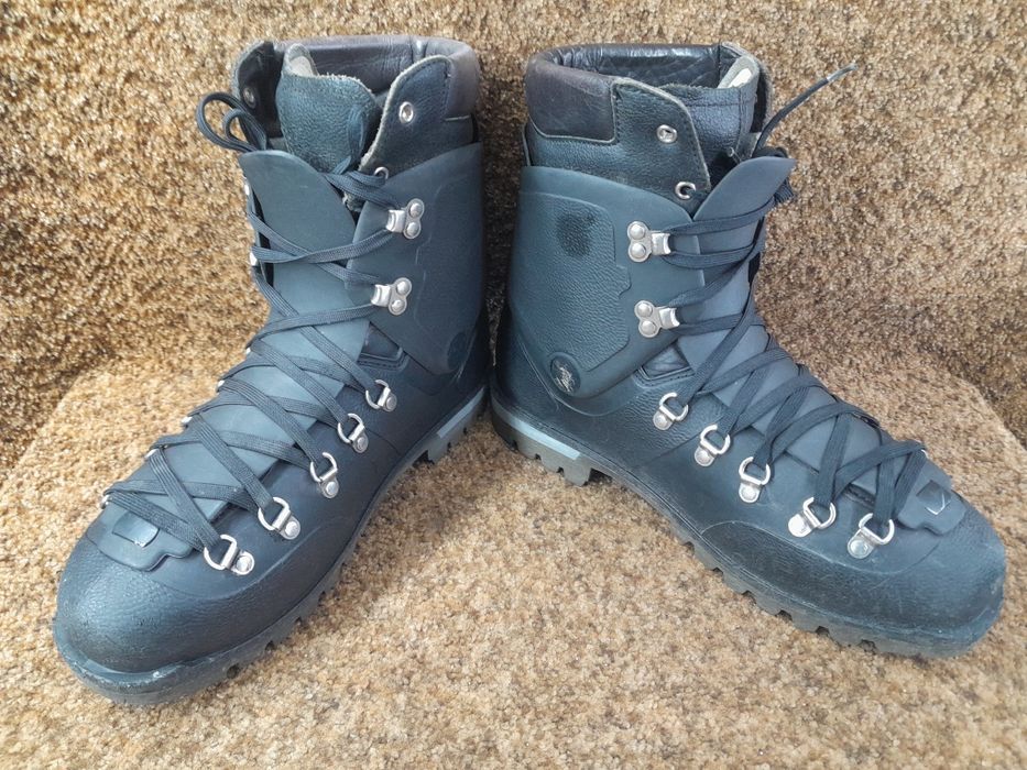 Берци,черевики горні Raichle  42 розмір.