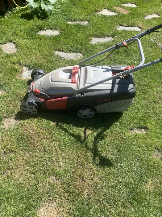 Kosiarka elektryczna 1,2 kW