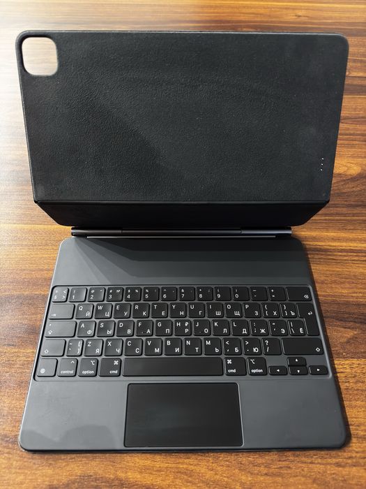 Ipad Pro (4gen) + Apple Magic Keyboard