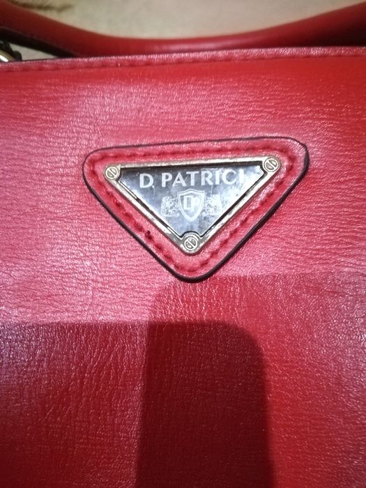 Продам кожаную женскую сумочку