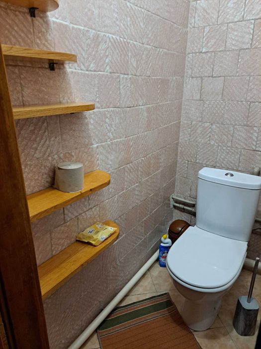 Продається квартира 3 кімнатна м.Борщів від власника.