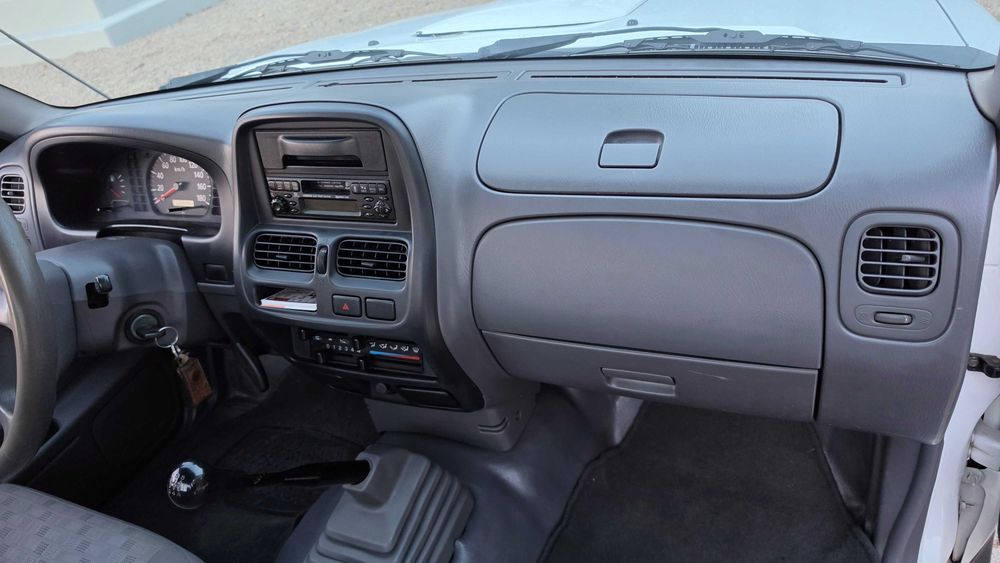 Carrinha Nissan D22