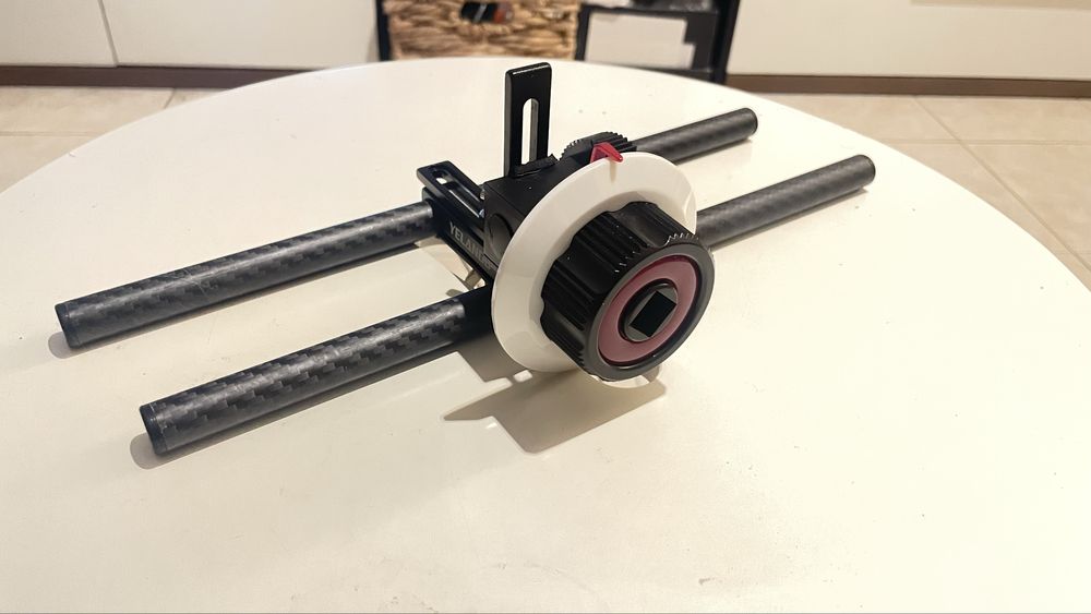 Pull Focus/Follow Focus + Barras de carbono 30cm