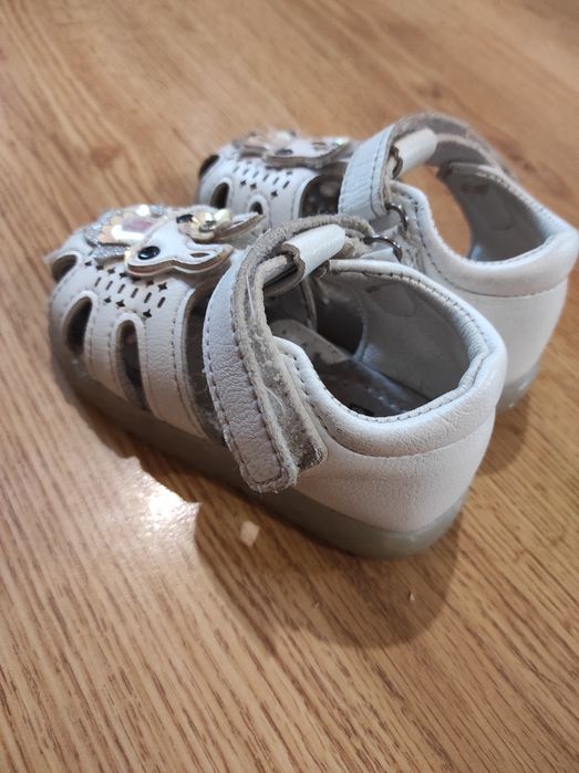 Сандалі для малечі