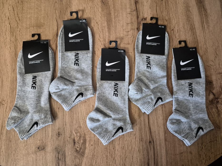 5 par skarpetki stopki 43-46 szare nike