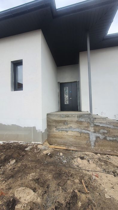 Будинок в котеджному містечку з великою ділянкою та гаражем 37636