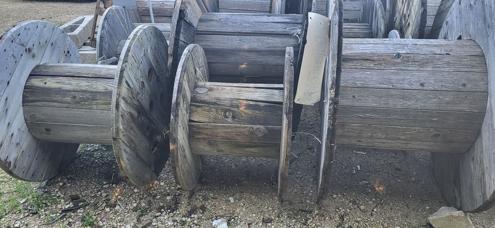 Bobina de madeira usada / bobine madeira usada