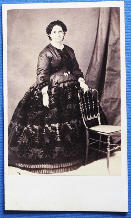 Senhora, CDV de F. A. Gomes, Lisboa (Reserva NBA)