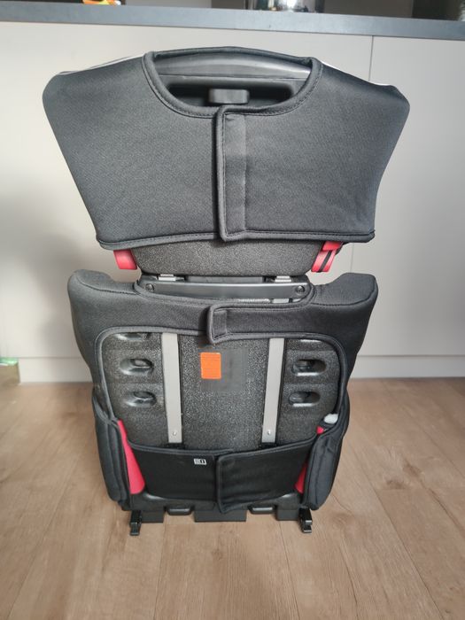 Fotelik samochodowy Recaro Milano Ruby 15–36 kg –