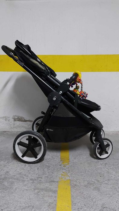 Cybex Balios M + Ovo + Base Isofix - Conjunto carrinho / ovo