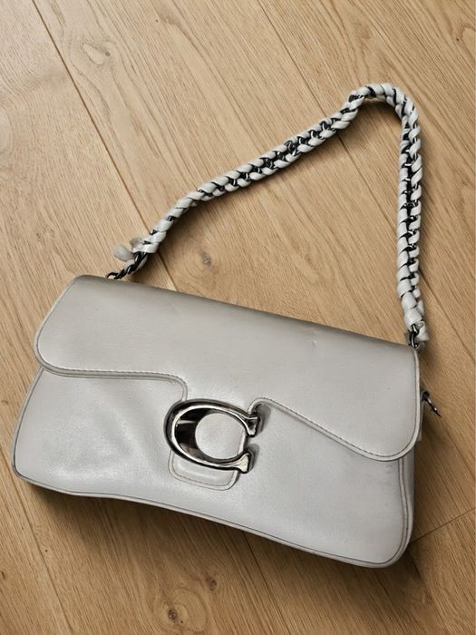 жіночі сумки на вибір prada/guess