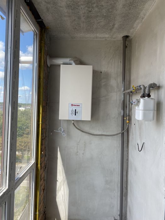 Продається 2 кімнатна квартира в новобудові