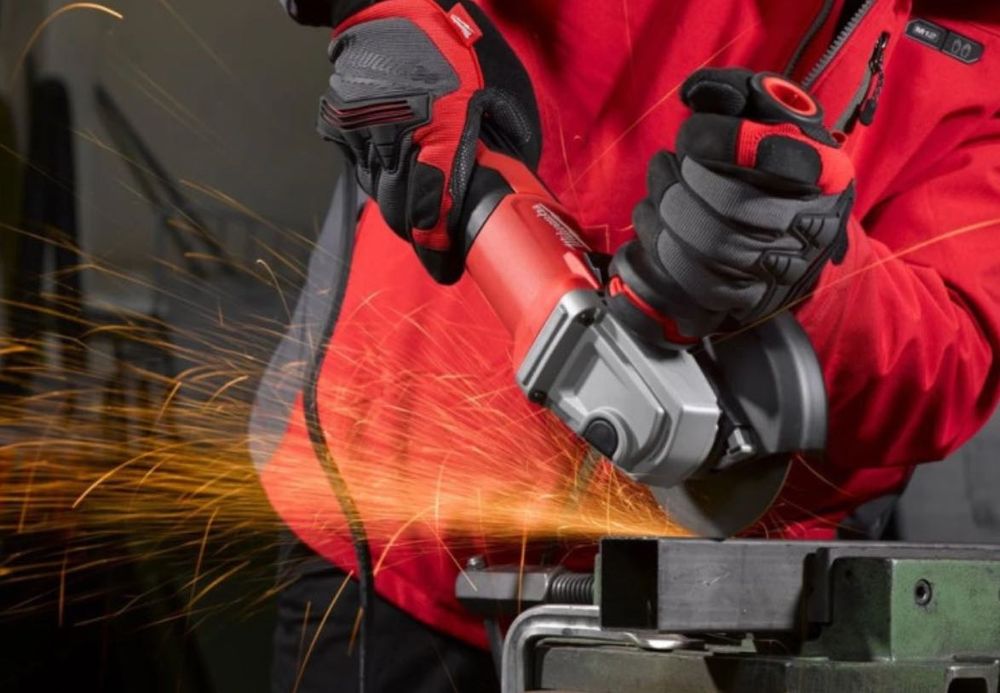 Болгарка MILWAUKEE, AGV 13-125 XE, 1250Вт, з регулюванням обертів